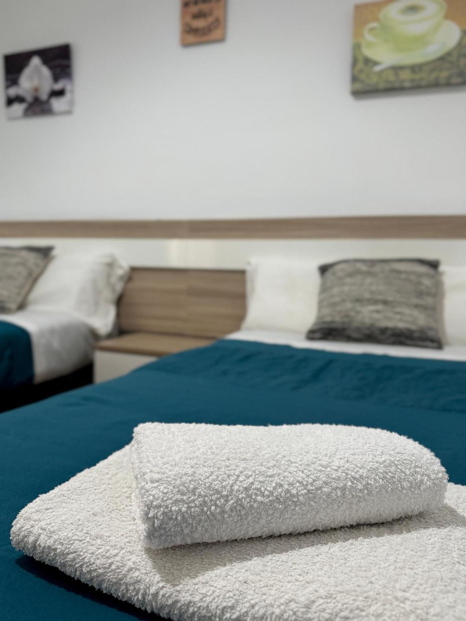 קורדובה Apartamento Centrico Puente Romano מראה חיצוני תמונה